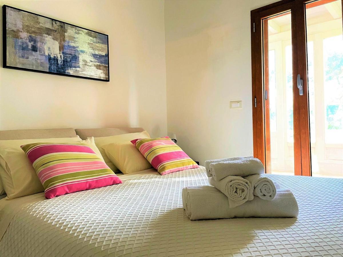 Dimora Antonella - Ostuni 4 Seasons - Splendid Villa Depandance With Private Swimming Pool Exterior foto